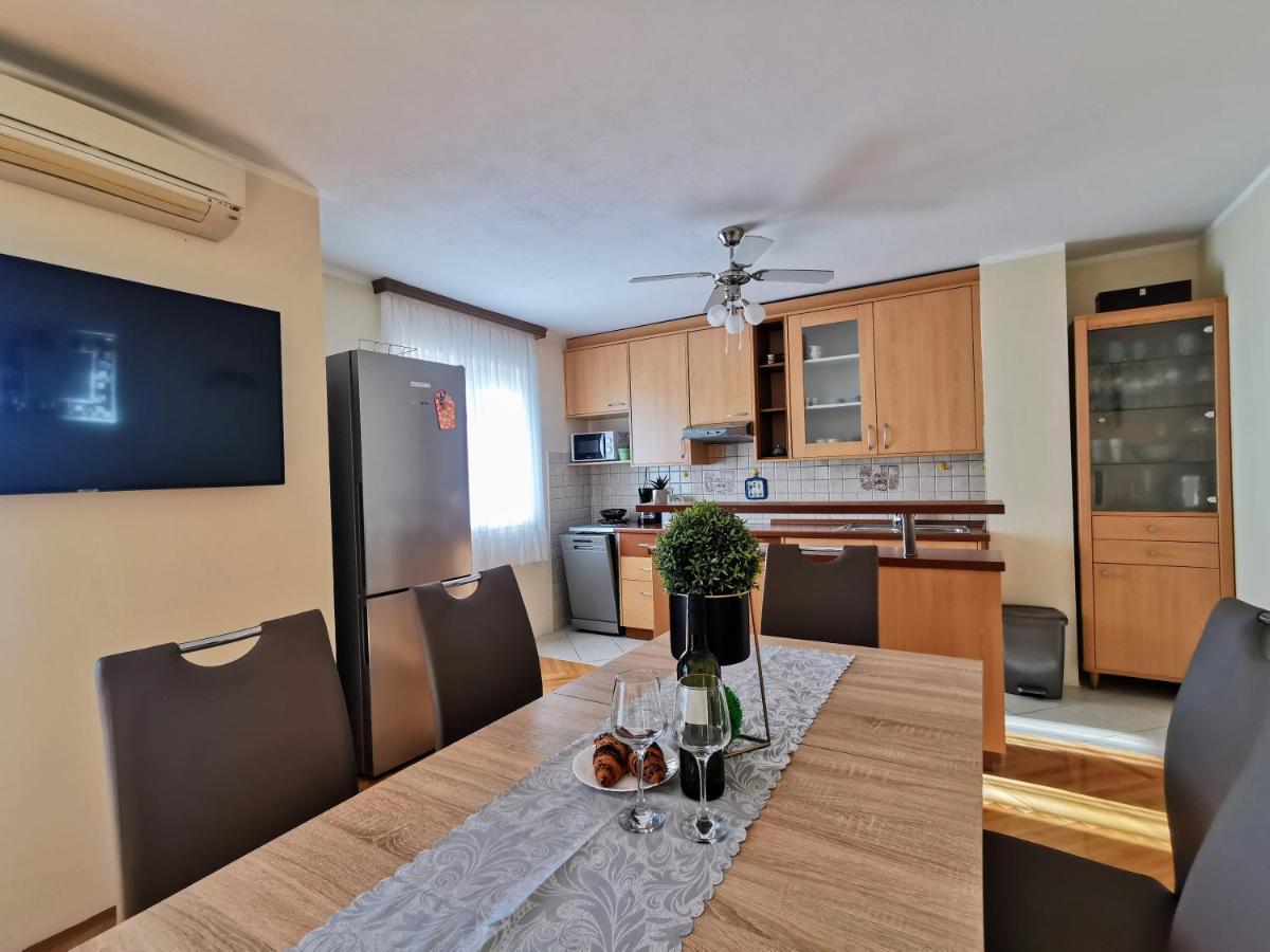 Villa Lille Трогір Екстер'єр фото